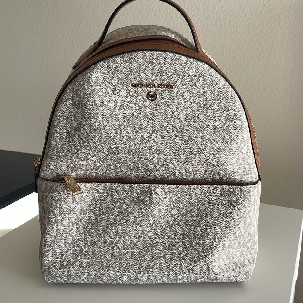 Michael Kors Cream and Tan Logo Backpack - Picture 2 of 11